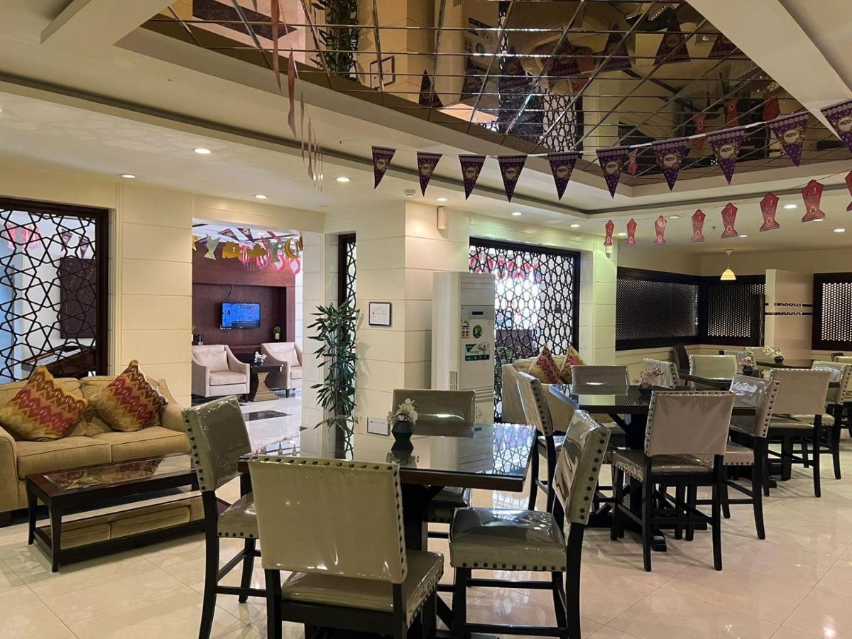Enwan Suites Hotel Al Al Jubail Esterno foto
